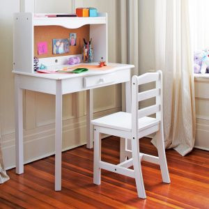 Meja Belajar Unik Untuk Anak