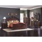 Set Kamar Tidur Mewah Jati Model Chalu