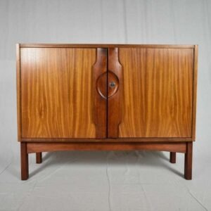 Bufet Ruang Tamu Minimalis