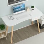 Meja Belajar Minimalis Vanwagenen