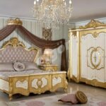 Set Tempat Tidur Mewah Emas Trugahan