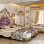 Set Tempat Tidur Mewah Saltane