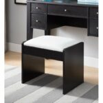 Stool Meja Rias Minimalis Cario