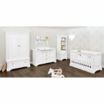 Kamar Set Bayi Modern Emilia
