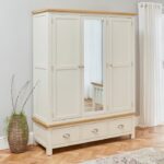 Lemari Baju Terbaru 3 Pintu Cotswold Cream