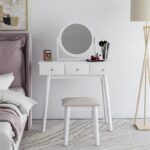 Meja Rias Minimalis Wirt