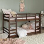 Tempat Tidur Susun Kayu Terbaru