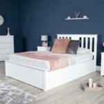 Dipan Minimalis Chester White Queen