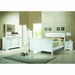 Set Tempat Tidur Modern Delmira