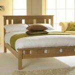 Tempat Tidur Jati Klasik Lyon Queen