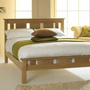 Tempat Tidur Jati Klasik Lyon Queen