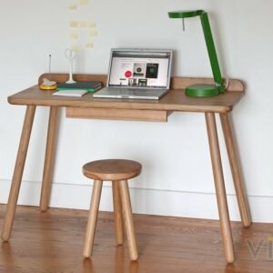 Meja Belajar Jati Klasik Novak