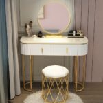 Meja Tolet Minimalis Estelle