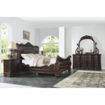 Set Kamar Tidur Mewah Jati Terbaru Treyton