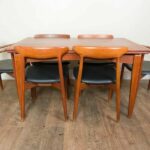 Set Meja Makan Jati Lipat Randers