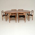 Set Meja Makan Modern Ostegaard