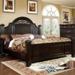 Set Tempat Tidur Mewah Klasik Sudduth