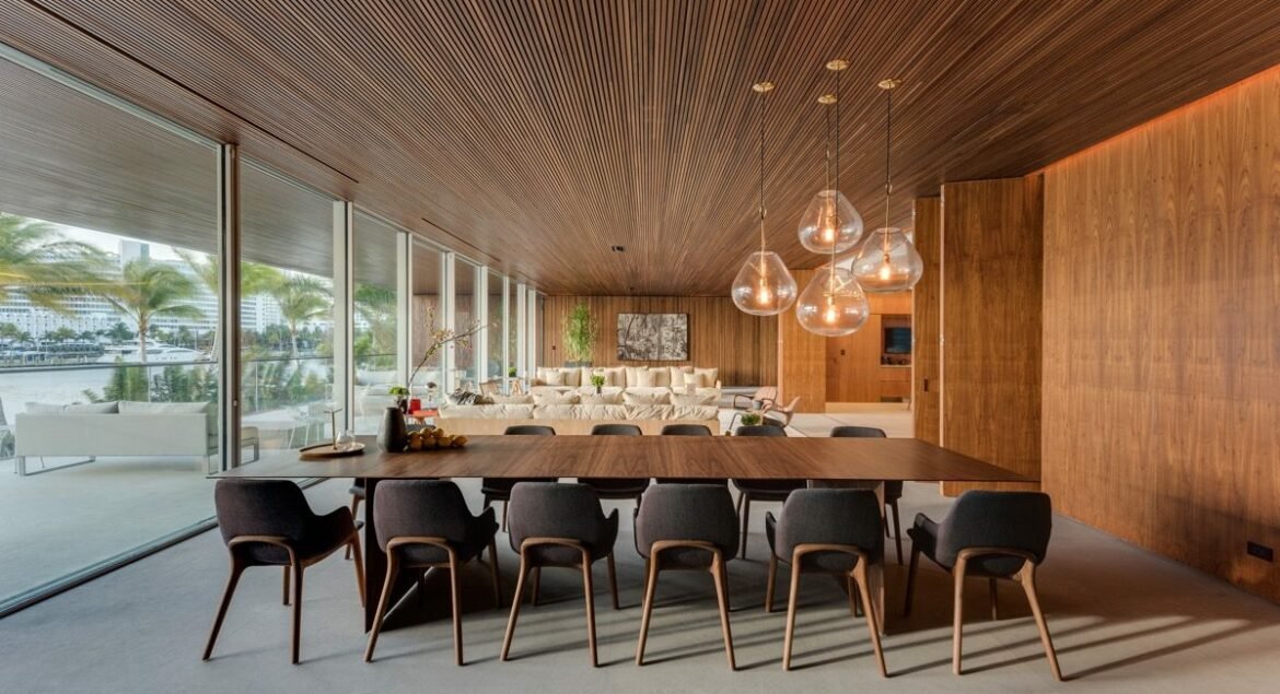 Desain Ruang Makan Mewah