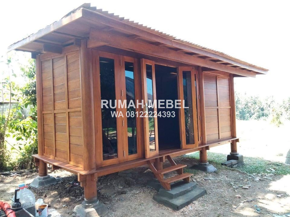 Gazebo Rumah Kayu Jati Minimalis Ukuran 2,5x5 Meter