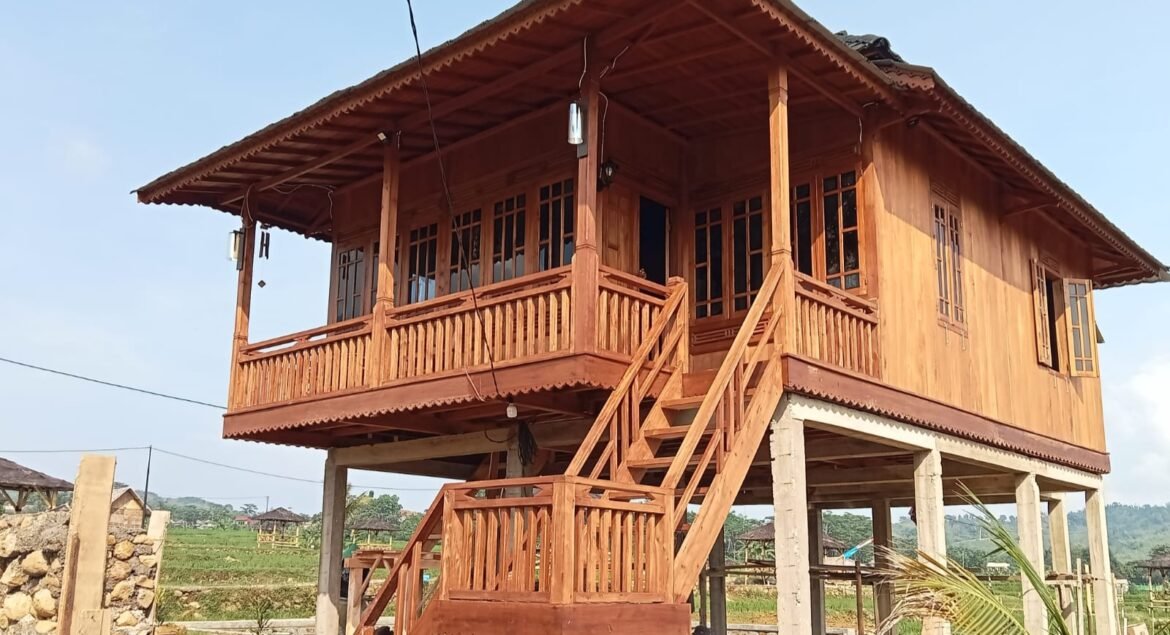 Rumah Kayu Minimalis Modern