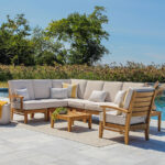 Furniture Outdoor Kayu Jati yang Tahan Cuaca