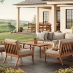 Merawat Furniture Outdoor dari Kayu