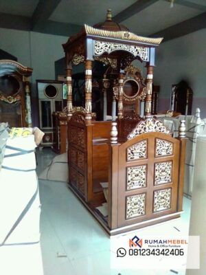 Mimbar Masjid Ukiran Jepara