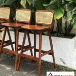 Kursi Bar Kayu Jati Sandaran Rotan