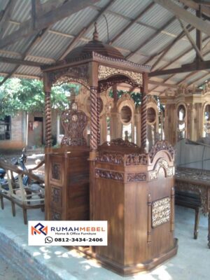 Mimbar Masjid Kudus Modern