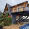 Rumah Modular Prefab Mewah A-Frame 2 Lantai dengan Teras Gantung 
