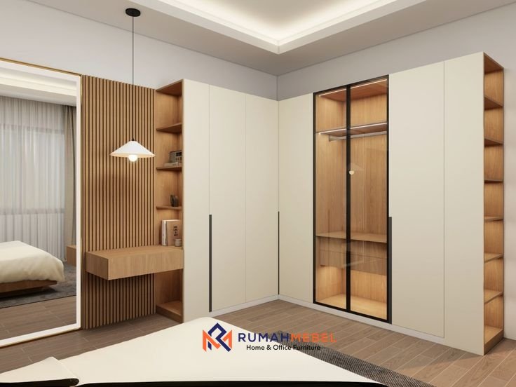 Lemari Pakaian Sudut Walk-in Mini dengan Aksen Kaca Berlampu LED, Definisi Luxury Storage