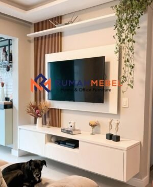 Set Backdrop TV dan Credenza Minimalis Modern Kombinasi Kayu Jati dan HPL Putih