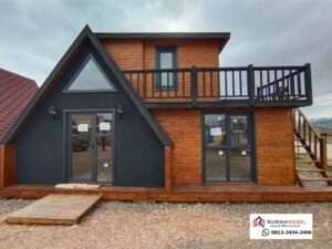 Kabin Modular A-Frame Kayu 2 Lantai - Desain Kontemporer Two-Tone dengan Teras Balkon Atas