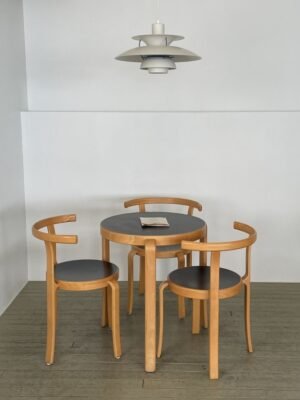 Set Meja Cafe Bundar & 3 Kursi Minimalis Kayu Jati Lengkung | Desain Nordik Modern