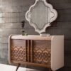 Dresser Kayu Jati Ukiran Geometris: Paduan Mid-Century Modern dan Sentuhan Eksotis