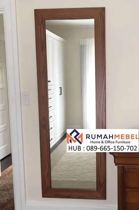 Cermin Gantung Full Body Bingkai Kayu Minimalis