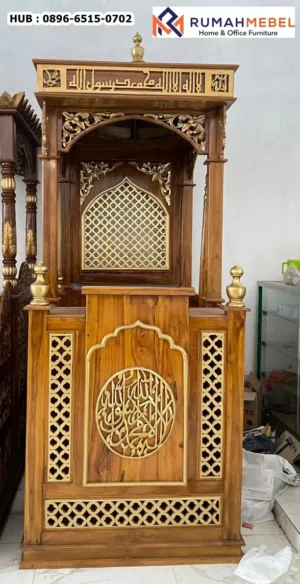 Mimbar Masjid Kayu Jati Kota Banjar