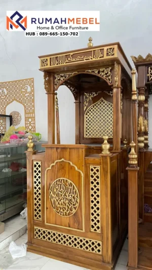 Mimbar Masjid Kayu Jati Kota Solo