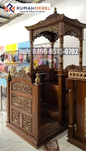 Mimbar Masjid Pintu Samping Jogja